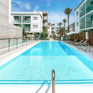  Apartment Bristol Palmeras